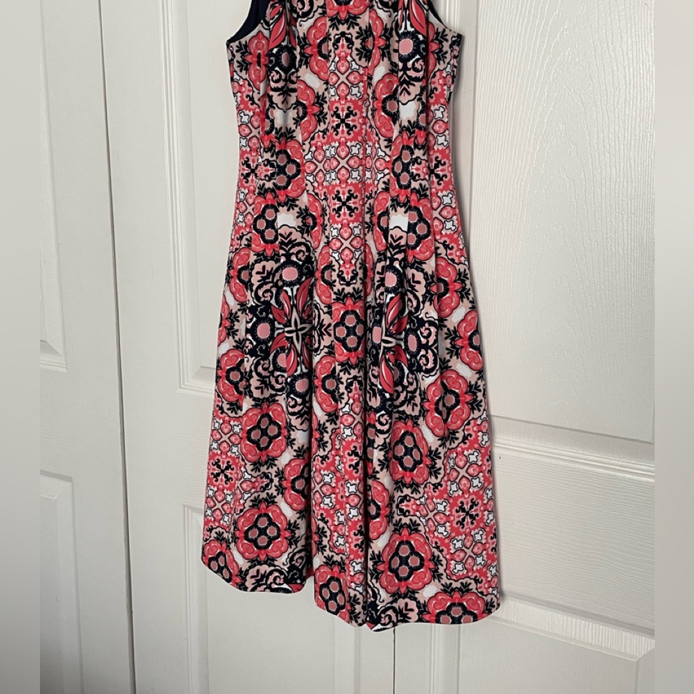 Vince Camuto knit multi color dress size 6